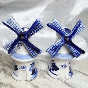 Delft Blue ♥️ Windmill Salt & Pepper Shaker Set Vintage